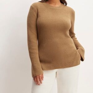 Everlane Women's Camel Ribbed Organic Cotton Side Slits Sweater